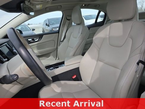 Used 2020 Volvo S60 T5 Momentum w/ Protection Package image 13