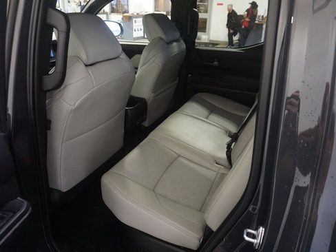 Certified 2025 Toyota Tacoma Limited AWD/4WD image 22