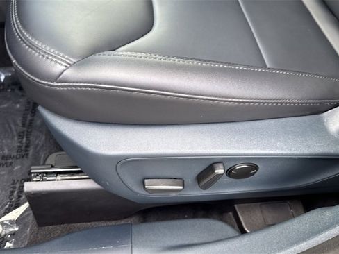 Used 2024 Ford Maverick Lariat w/ Black Appearance Package image 41