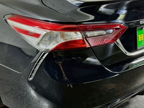 Used 2023 Toyota Camry XSE FWD image 36