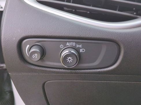 Used 2024 Chevrolet Malibu LT FWD image 21