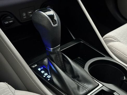 Used 2020 Hyundai Tucson Value FWD image 18