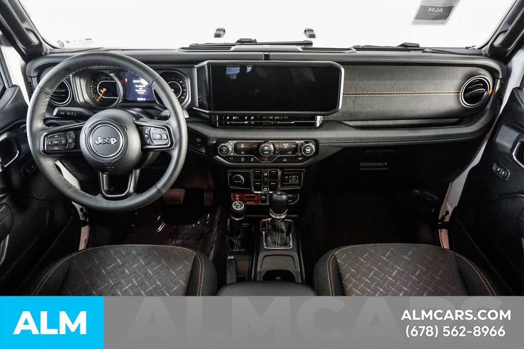 Used 2026 Jeep Gladiator Mojave AWD/4WD image 19