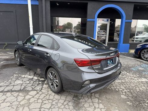 Used 2023 Kia Forte LXS FWD image 7