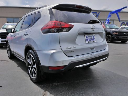 Used 2020 Nissan Rogue SL w/ Premium Package FWD image 7