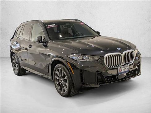 Certified 2026 BMW X5 xDrive50e w/ M Sport Package image 3