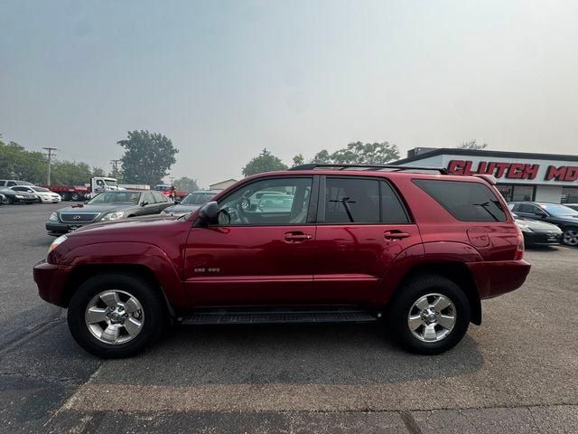Used 2005 Toyota 4Runner SR5 AWD/4WD image 8