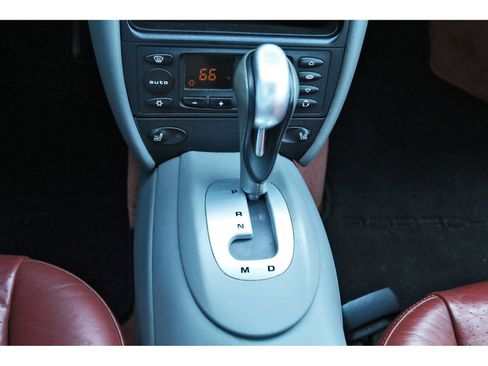 Used 2004 Porsche 911 Turbo image 24