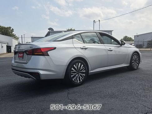 Certified 2023 Nissan Altima 2.5 SV FWD image 5