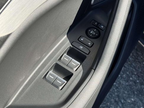 Certified 2025 Acura TLX w/ Technology Package image 21