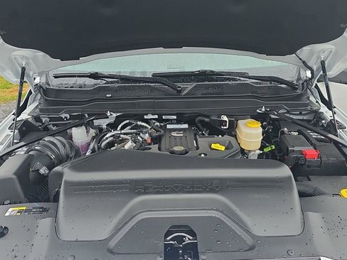 New 2026 RAM 2500 Tradesman w/ Chrome Appearance Group image 28