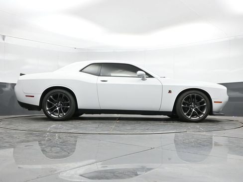 Used 2021 Dodge Challenger R/T Scat Pack RWD image 44