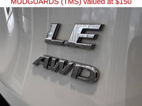 Certified 2024 Toyota RAV4 LE AWD/4WD image 9