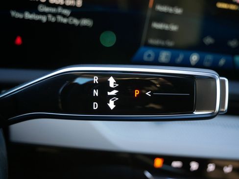 New 2026 Cadillac Optiq Sport 2 image 22