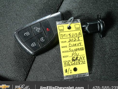 Certified 2025 Chevrolet Silverado 1500 Custom image 33