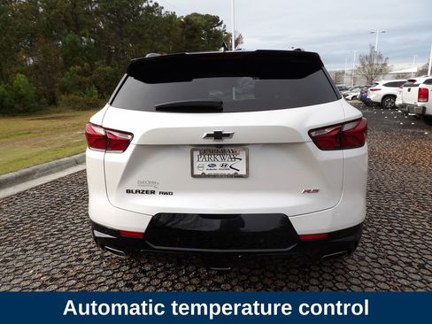 Used 2022 Chevrolet Blazer RS w/ Enhanced Convenience Package image 7