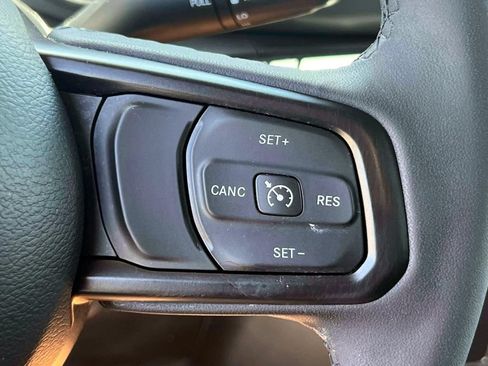Used 2023 Jeep Wrangler Unlimited Sport AWD/4WD image 23