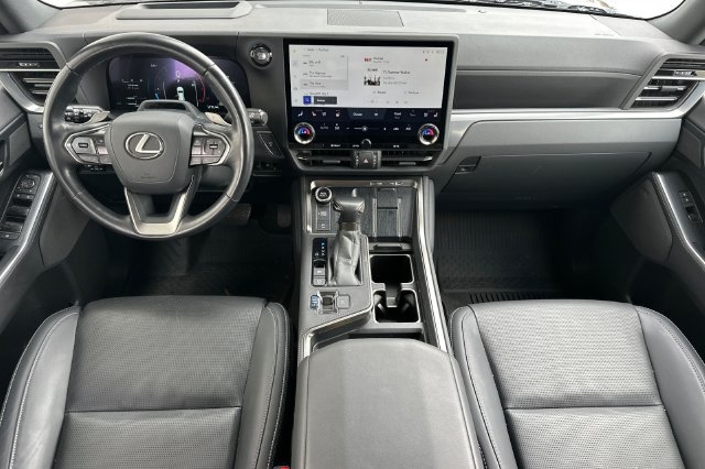 Used 2024 Lexus GX 550 w/ Accessory Package (Z1) AWD/4WD image 16