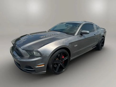 Used 2014 Ford Mustang GT Premium w/ Brembo Brake Package RWD image 7