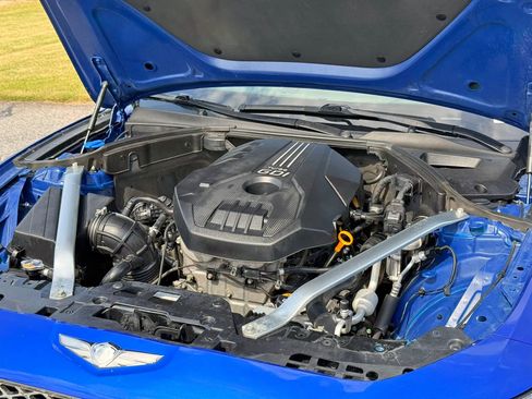 Used 2022 Genesis G70 2.0T RWD image 13