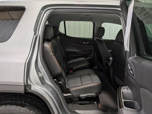 Used 2023 GMC Acadia AT4 w/ Preferred Package AWD/4WD image 29