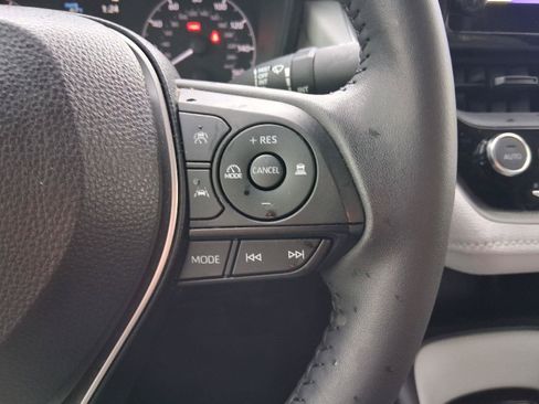 Certified 2024 Toyota Corolla SE FWD image 34