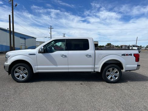 Used 2018 Ford F150 Lariat w/ Equipment Group 502A Luxury AWD/4WD image 2