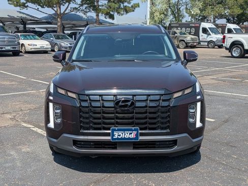Used 2024 Hyundai Palisade SEL FWD image 2