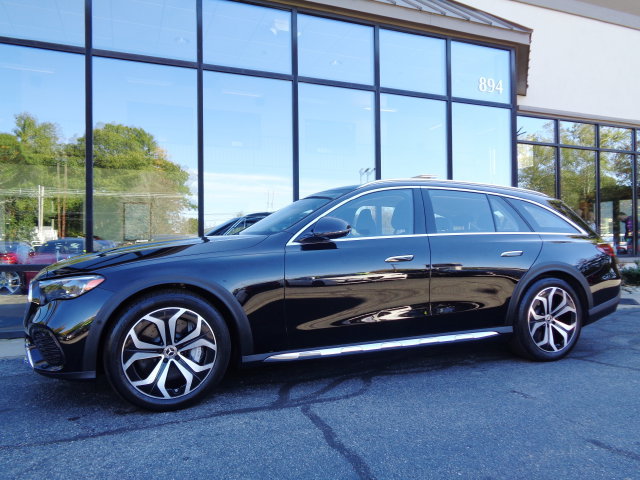 Used 2025 Mercedes-Benz E 450 4MATIC All-Terrain Wagon w/ Leather Package image 1