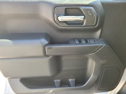 New 2025 Chevrolet Silverado 1500 Custom image 21