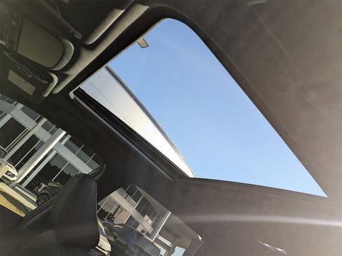 New 2025 Subaru Forester Limited image 16