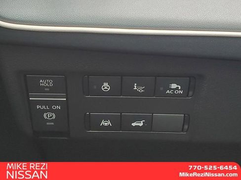 New 2026 Nissan Leaf Platinum+ w/ Cargo Package (Platinum+) image 15