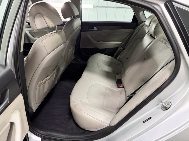 Used 2017 Hyundai Sonata Sport w/ Value Edition Package 02 FWD image 8