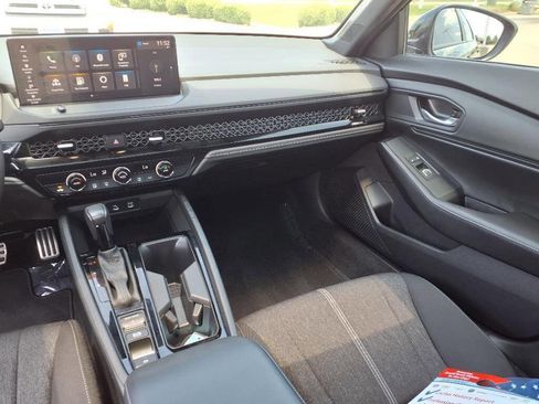 Used 2023 Honda Accord Sport image 11