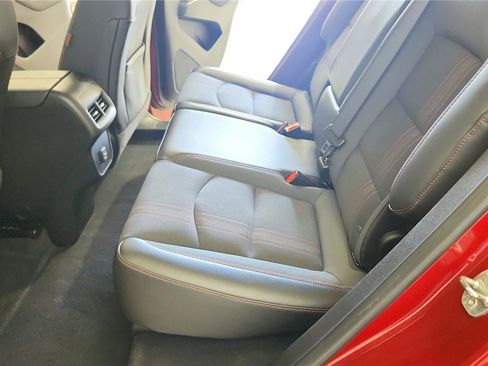 Used 2022 Chevrolet Equinox RS AWD/4WD image 33