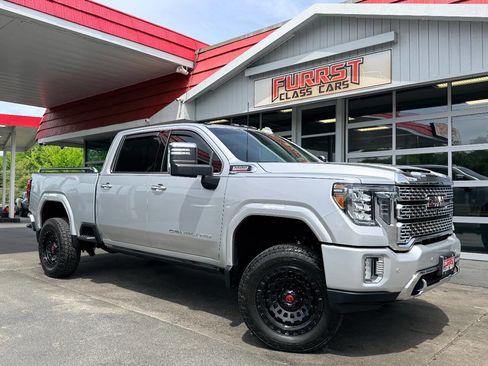 Used 2020 GMC Sierra 2500 Denali w/ Denali Ultimate Package image 1