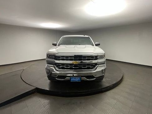 Used 2018 Chevrolet Silverado 1500 LTZ image 2