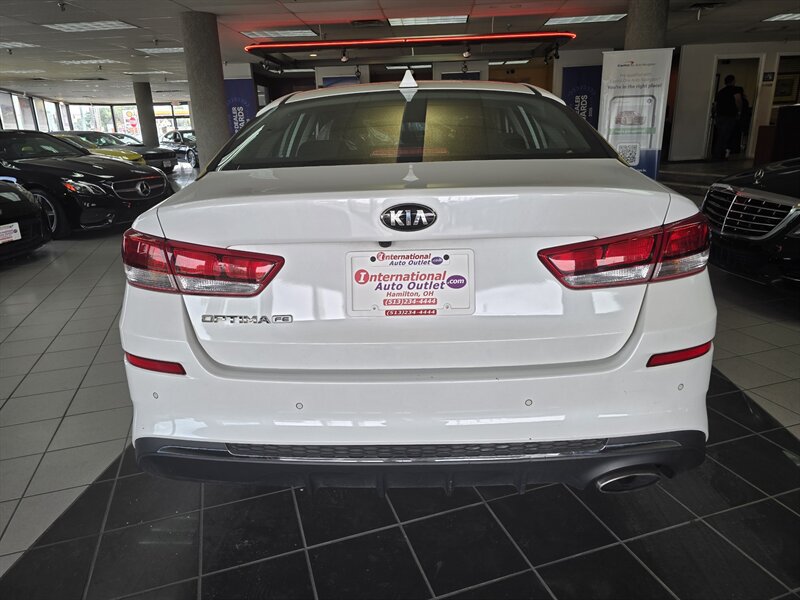 Used 2019 Kia Optima LX FWD image 5