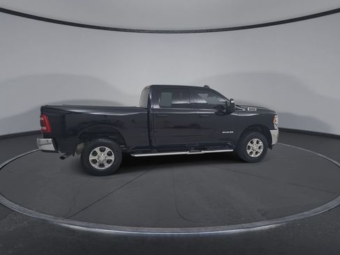 Used 2024 RAM 2500 Big Horn w/ Safety Group AWD/4WD image 18