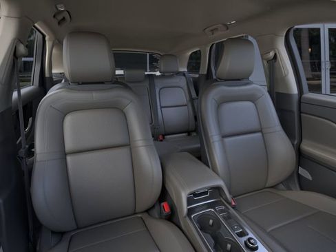New 2025 Lincoln Corsair Reserve w/ Jet Appearance Package FWD image 10