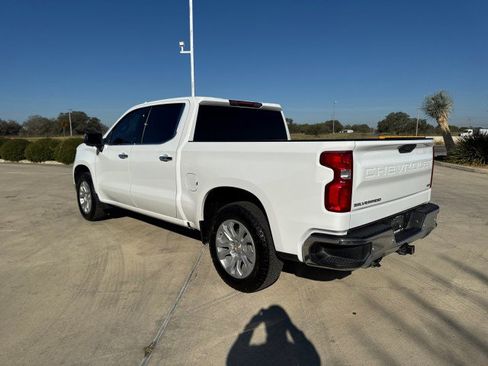 Used 2025 Chevrolet Silverado 1500 LTZ image 12