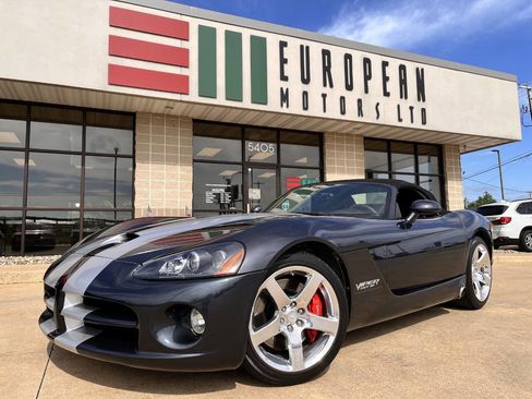 Used 2006 Dodge Viper SRT-10 RWD image 11