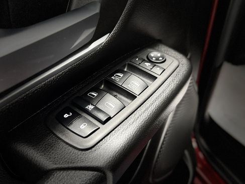 Used 2023 RAM 1500 Big Horn AWD/4WD image 16