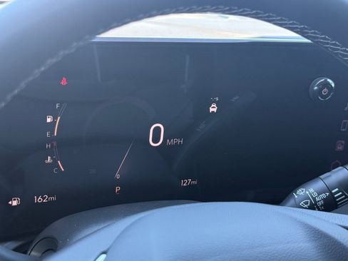 Used 2026 Buick Encore GX Avenir w/ Avenir Technology Package FWD image 15