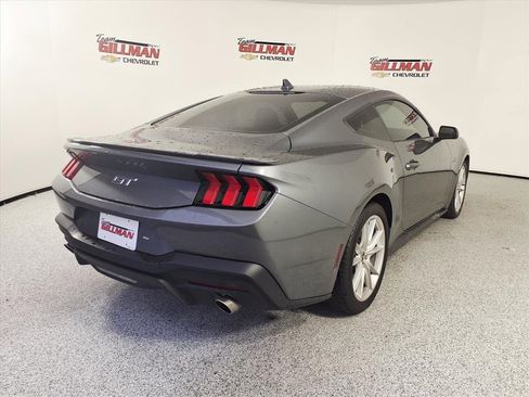 Used 2024 Ford Mustang GT Premium image 7