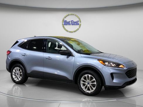 Used 2022 Ford Escape SE w/ Cold Weather Package AWD/4WD image 7