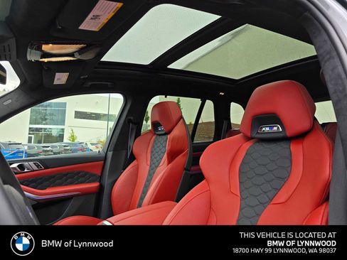 New 2025 BMW X5 M Competition w/ Executive Package image 22