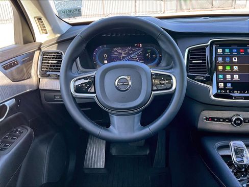 Used 2024 Volvo XC90 T8 Ultimate w/ Protection Package Premier image 8