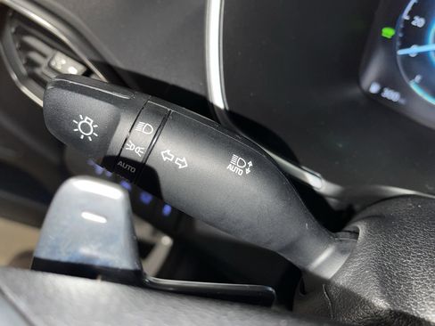 Used 2022 Hyundai Santa Fe Blue image 20