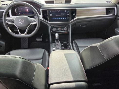 Used 2021 Volkswagen Atlas SEL FWD image 16